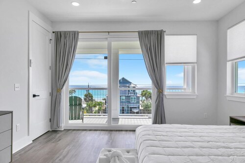 Golden Seashell West