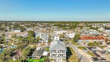 House, Multiple Beds (Golden Seashell West) | Exterior
