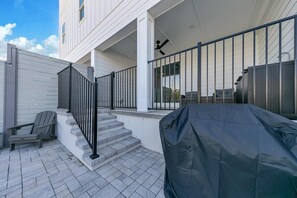 Townhome, Multiple Beds (Golden Seashell West) | Terrace/patio
