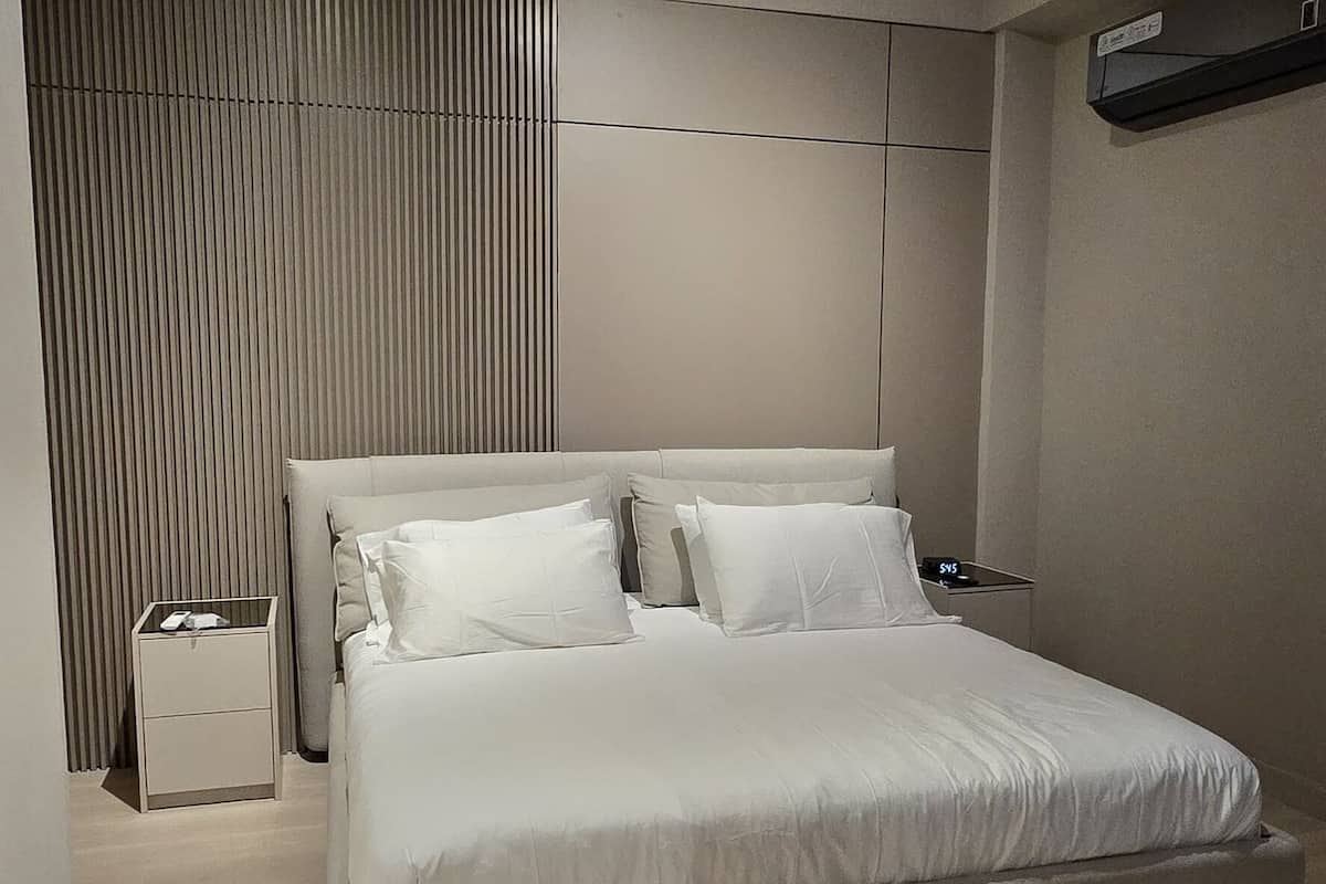 City Room, 1 Katil Ratu (Queen) dengan Katil Sofa | 2 bilik tidur, cadar kapas Mesir, peralatan tempat tidur premium