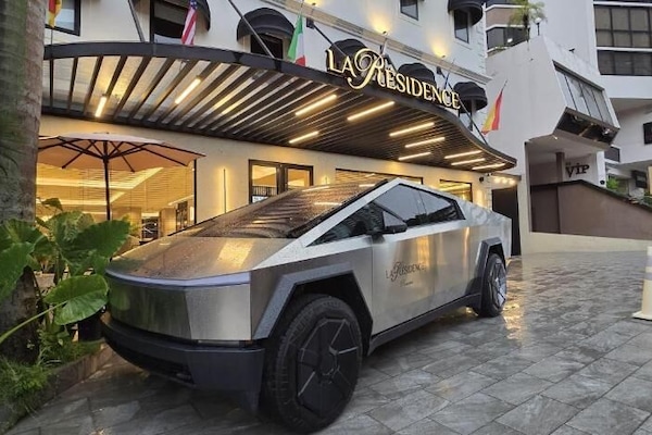 Fachada de la propiedad