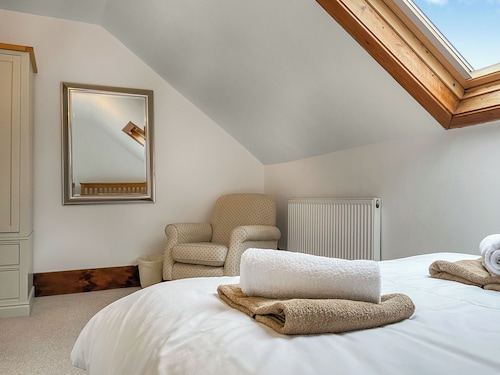 4 bedroom accommodation in Buxton