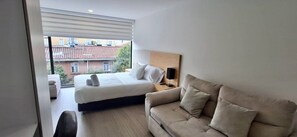 Presidential Apartment (TH01I) | Living area - U-GO Edificio Macae (Bogotá)