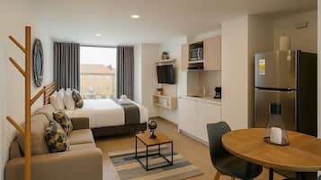Apartamento presidencial (TF04I) | Individualmente decorados, escrivaninha, cortinas blackout