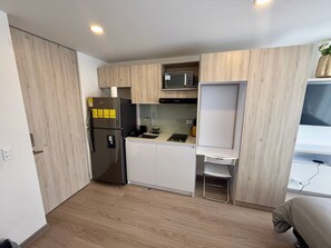 Premium Apartment (QH02I) | Private kitchen - U-GO Edificio Macae (Bogotá)