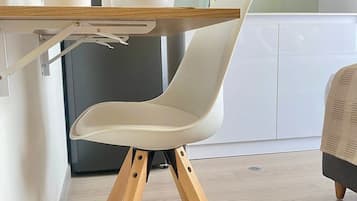 Premium Apartment (TF01I) | Dining