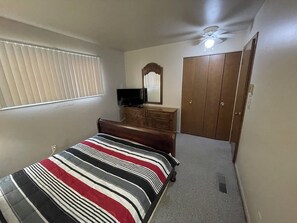 6 camere, ferro/asse da stiro, Wi-Fi, lenzuola