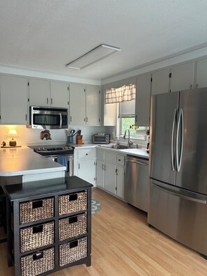 Microwave, oven, stovetop, dishwasher