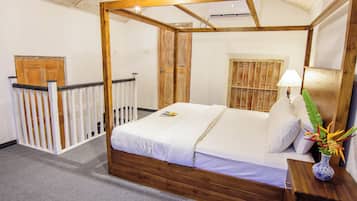 Deluxe Double Room, Partial Ocean View