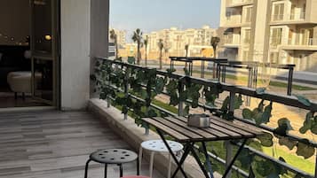 Apartment, 3 Bedrooms, Smoking | Balcony