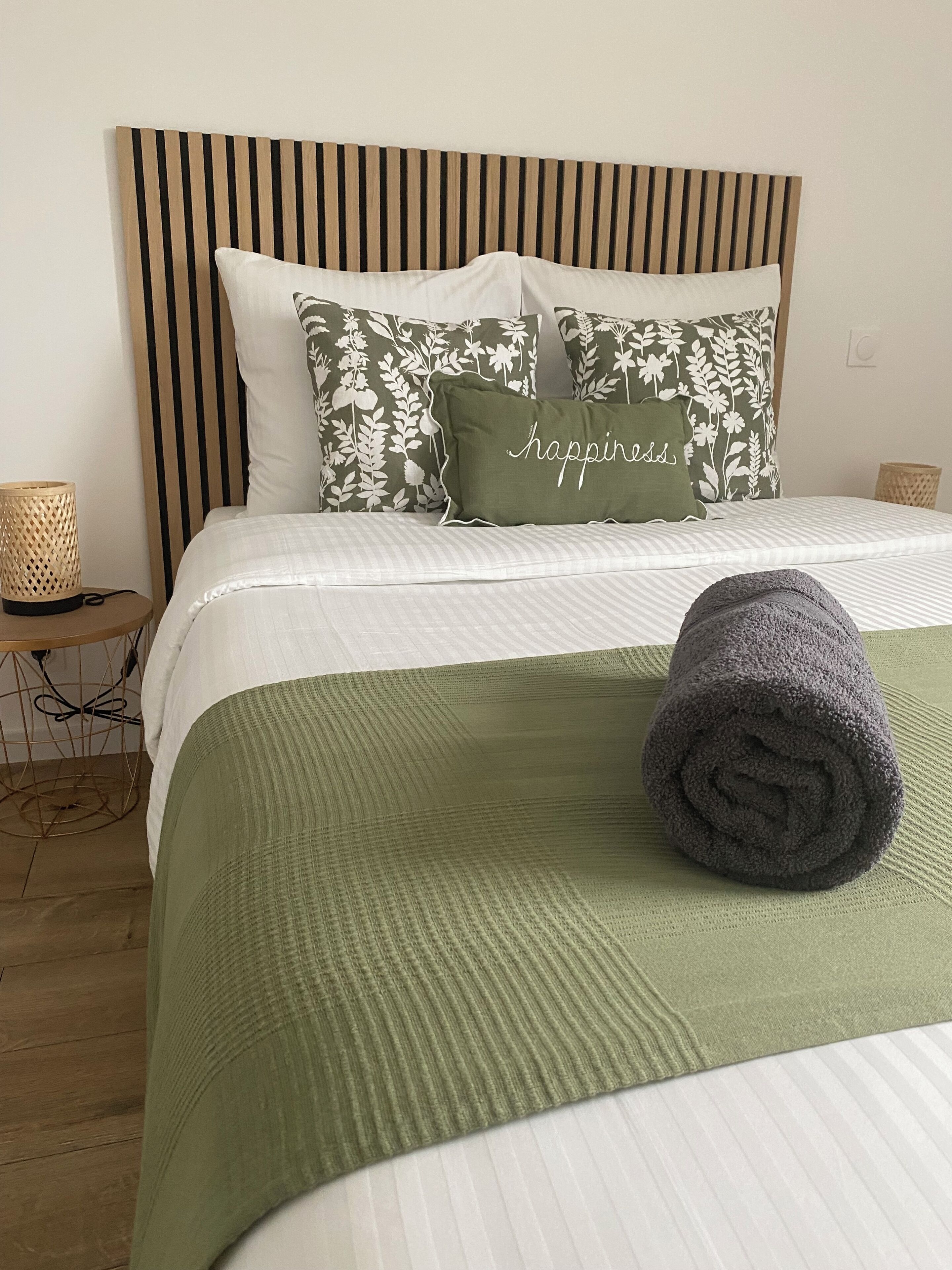 4 bedrooms, iron/ironing board, travel crib, free WiFi