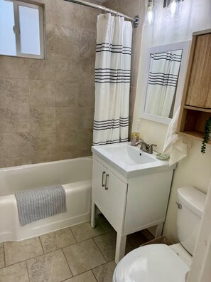 Hårtørrer, håndklæder, Sæbe, Shampoo