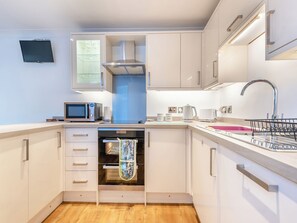 Dishwasher, highchair