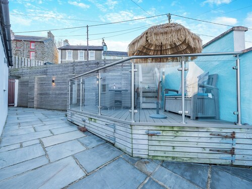 3 bedroom accommodation in New Quay
