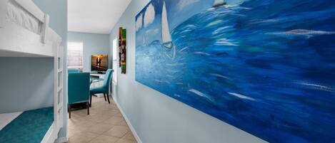 公寓客房, 多張床 (Grand Caribbean West 215) | 1 間臥室、無線上網