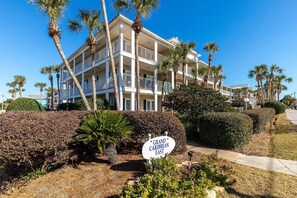 Exterior - Grand Caribbean West 215 (Destin)