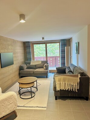 Smart TV - Apartment renovated in 2025 2 minutes from the slopes in Méribel Village (Les Allues)