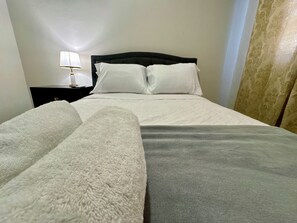 1 quarto, ferros/tábuas de passar roupa, Wi-Fi, roupa de cama