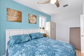 Bedroom 4. - Large Waterfront Escape, Water Views in Key Largo with Boat Dock (Tavernier)