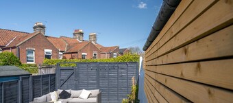Swift Host | Central | 3 Bedrooms | Parking