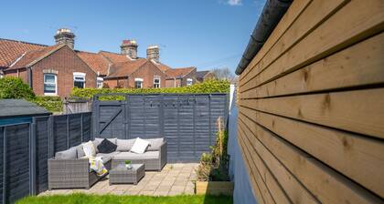 Swift Host | Central | 3 Bedrooms | Parking