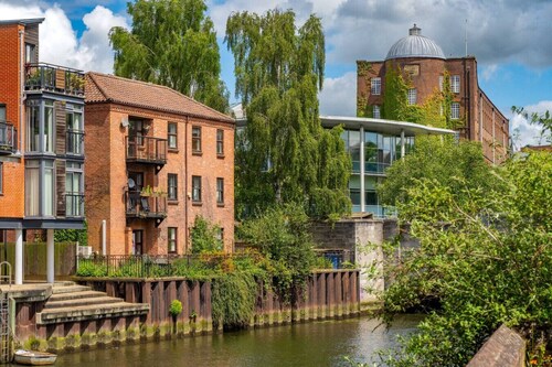 Swift Host | Fishergate 2 bed | River View
