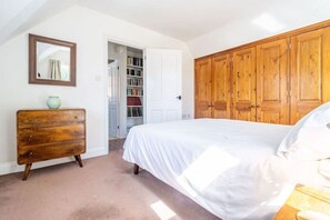 1 soveværelse, skrivebord, strygejern/strygebræt, gratis Wi-Fi