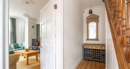 Beautiful period property close to the city centre