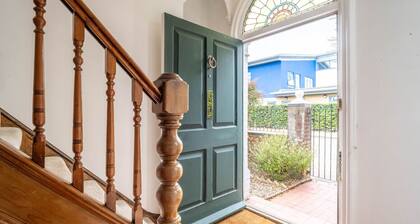 Beautiful period property close to the city centre
