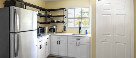Microwave, oven, stovetop, dishwasher