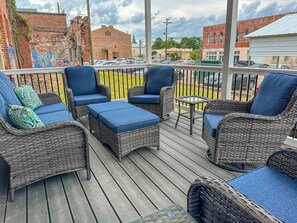Property grounds - Charming 2 BR/2 bath in Historic District - Rent 1 Suite or Both/8-16 people! (Troy)
