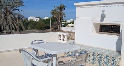 Maison La Rose 1 400m from the beach