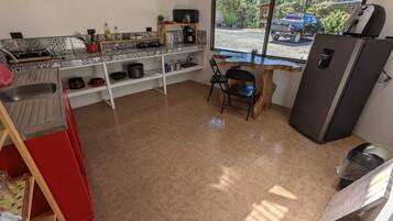 Micro-ondes, plaque de cuisson