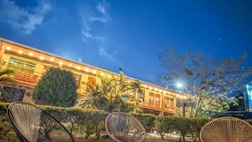 Enceinte de lâhĂ©bergement