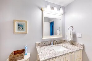 公寓客房, 1 張加大雙人床和 1 張沙發床 (Endless Summer D5) | 浴室