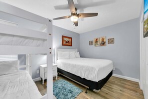 Condo, 1 giường cỡ queen và sofa giường (Endless Summer D5) | 1 phòng ngủ 