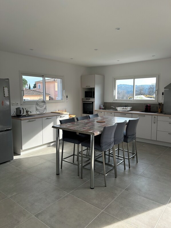 Dining - 3-bedroom detached house near river (Vallon Pont d'Arc)