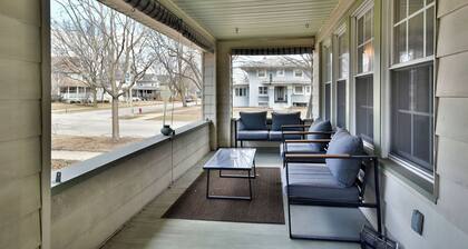 3 bedroom 3 Bathroom Parking included