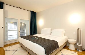 1 bedroom, iron/ironing board, travel crib, free WiFi