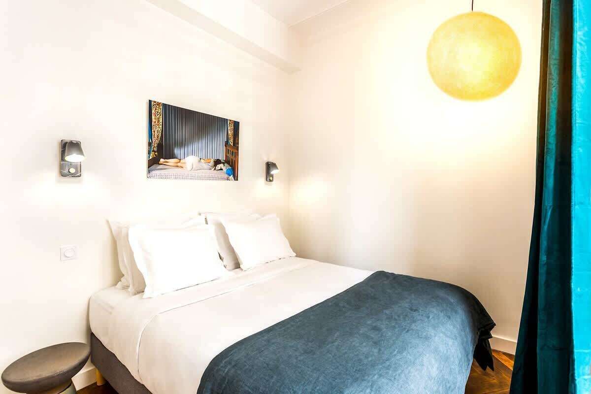 2 bedrooms, iron/ironing board, travel cot, free WiFi