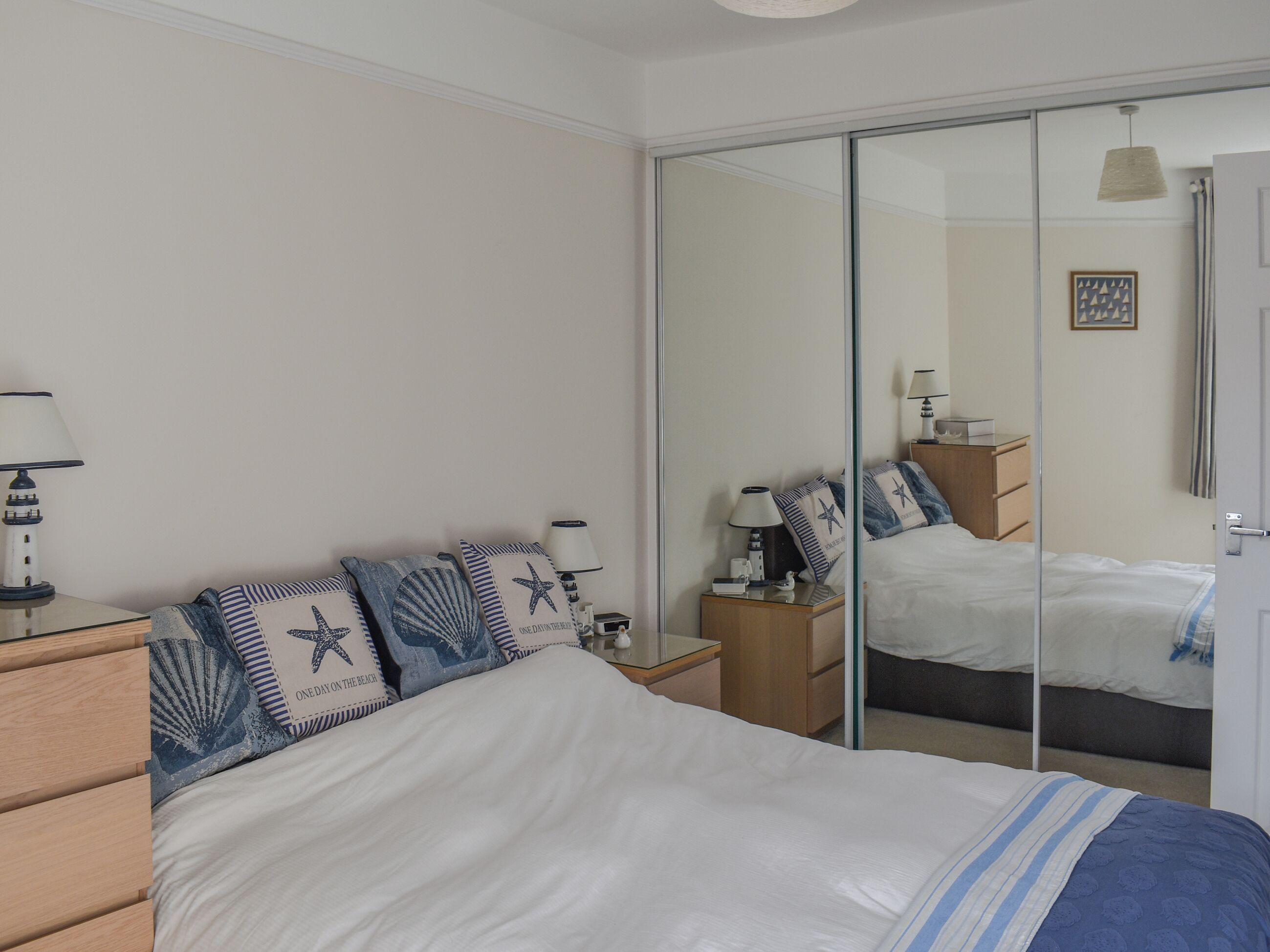 4 chambres, Wi-Fi gratuit, draps fournis