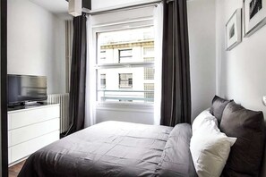 1 Schlafzimmer, Bügeleisen/Bügelbrett, Reisekinderbett, kostenloses WLAN