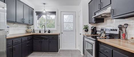 Microwave, oven, stovetop, dishwasher