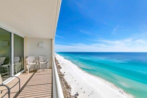 Apartment, Mehrere Betten (Majestic Beach Towers 2-1801) | Unterkunftsgelände
