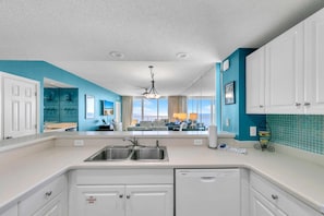 Condo, Multiple Beds (Majestic Beach Towers 2-1801) | Private kitchen - Majestic Beach Towers 2-1801 (Panama City Beach)