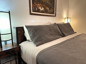 2 dormitorios, tabla de planchar con plancha, wifi y ropa de cama