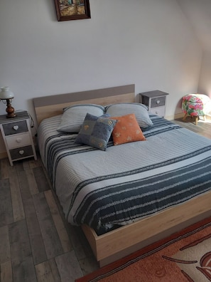 3 chambres, accès Internet, draps fournis