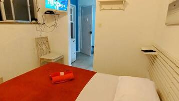 1 quarto, ferros/tábuas de passar roupa, Wi-Fi, roupa de cama