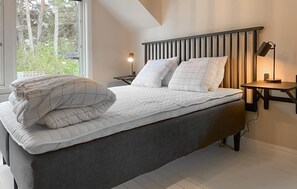 4 bedrooms, free WiFi