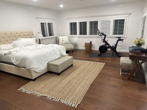 4 Schlafzimmer, Bügeleisen/Bügelbrett, WLAN, Bettwäsche